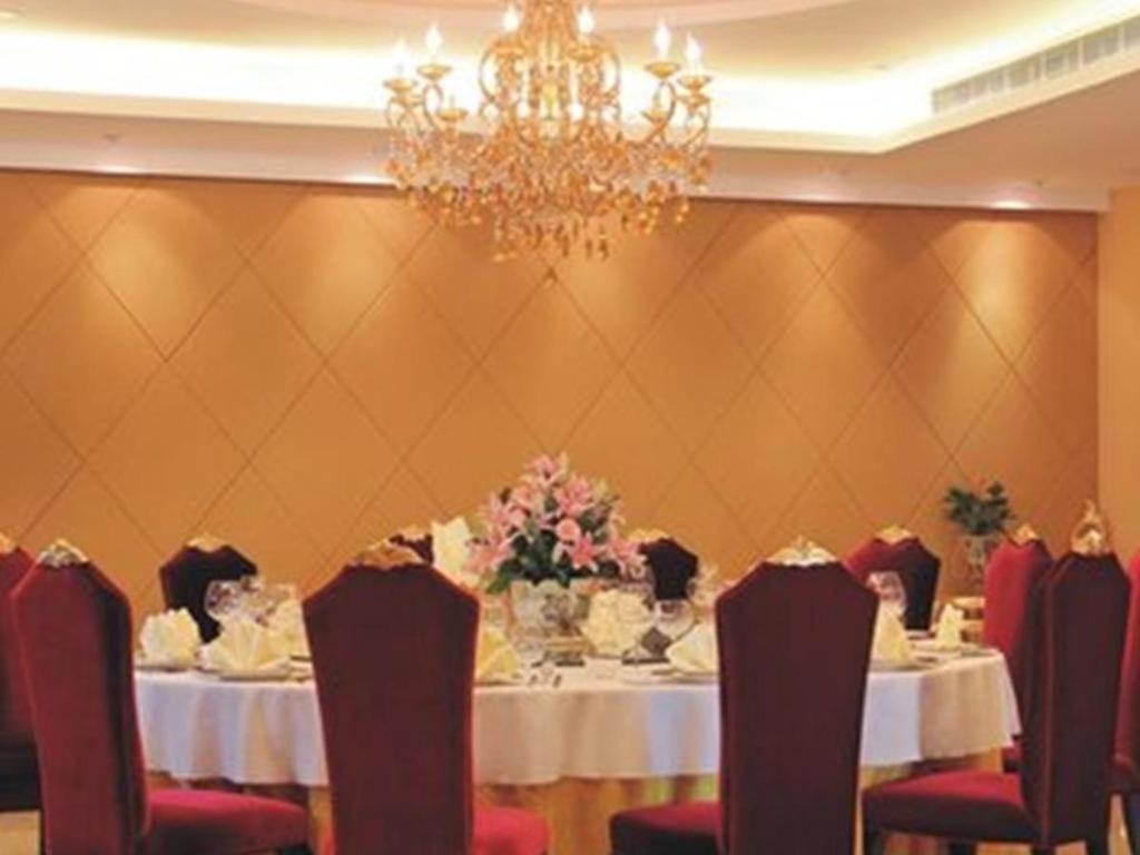 Dongguan Silver World Garden Hotel Екстериор снимка